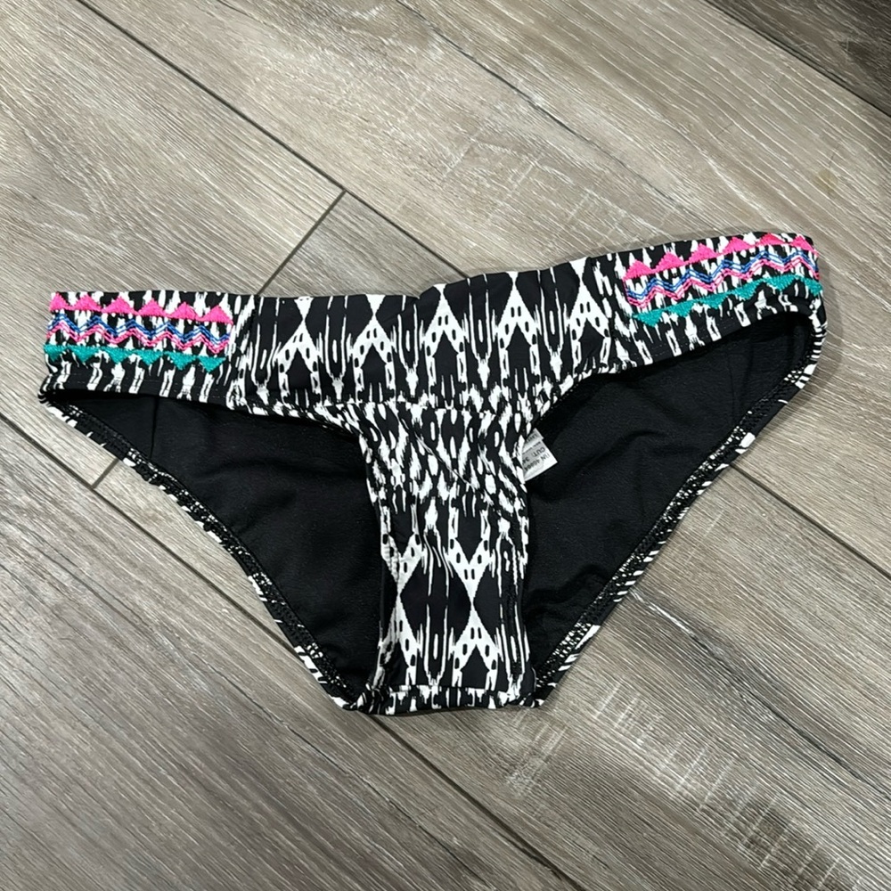 NWOT! ELLA MOSS TRIBAL DREAM PRINTED‎ BIKINI BOTTOM